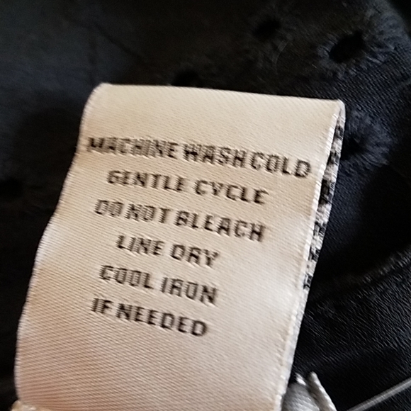 Cad eyelet dress  e18 - Picture 7 of 8